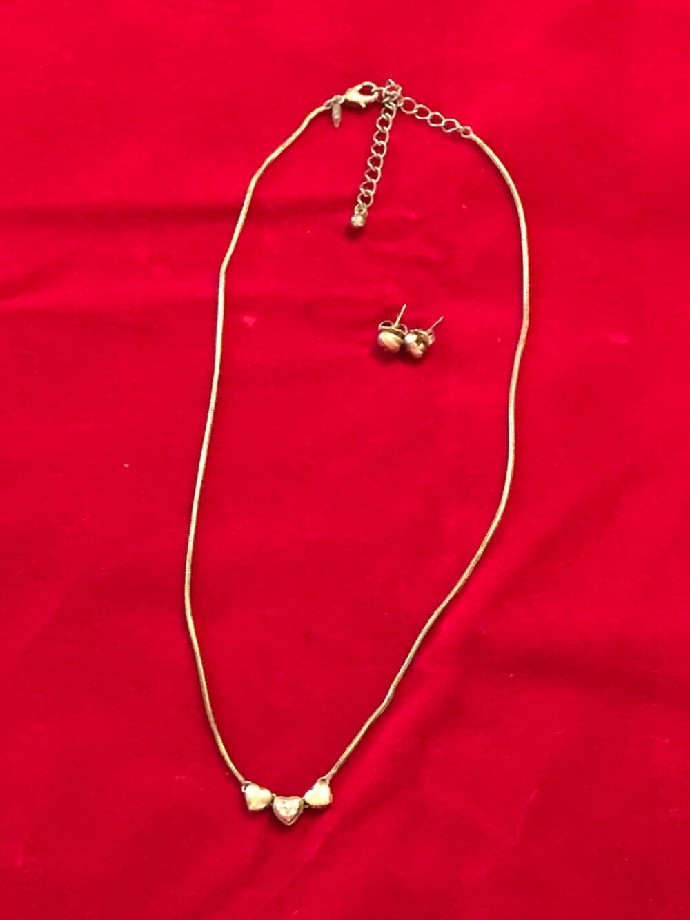 Vintage Avon Gold Snake Chain with Triple Heart Pendants with Matching Earrings